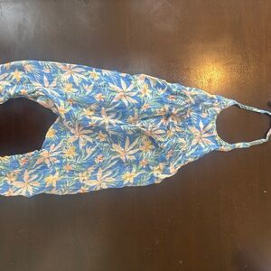 Floral romper with snaps